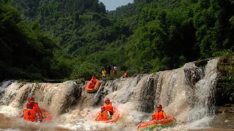佛影峽漂流景區-陡溪谷溯溪