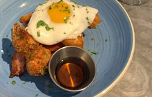 Revolution Bar & Kitchen餐厅图片