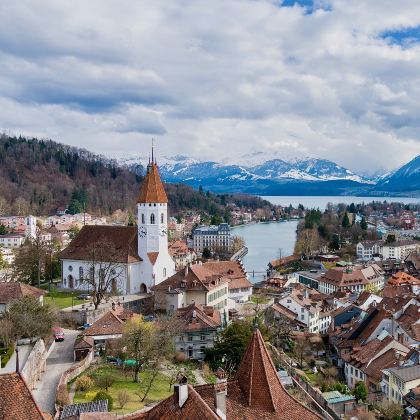 瑞士苏黎世+卢塞恩+因特拉肯+蒙特勒+日内瓦7日6晚私家团