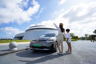 “新世界之最”上海天文馆抢鲜探：领略前沿魅力