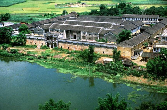 广西最大地主庄园--黄肇熙庄园