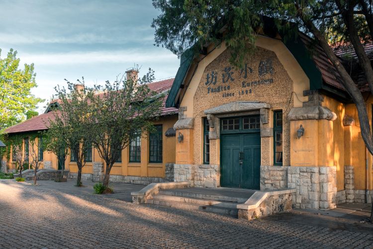 坊茨小镇景点图片
