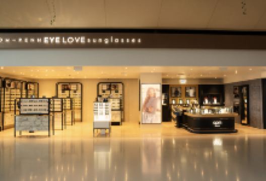 Eye Love（德崇机场出发层, 太阳眼镜配饰店）购物图片