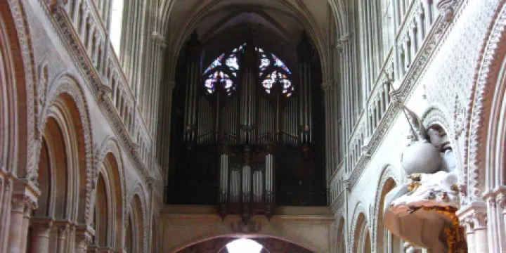 巴約聖母主教座堂