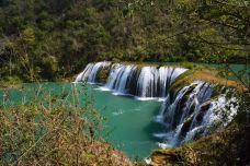 九龙瀑布群-罗平-牛奶海