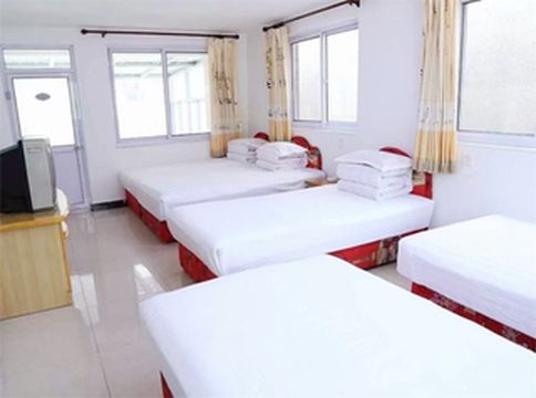 北京平谷玻璃台农家院推荐：56号艳萍农家院，老板拿手的大锅炖菜备受欢迎！