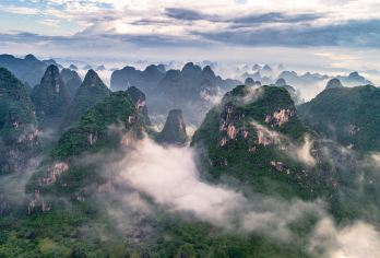 阳朔如意峰索道景区半日游【畅享天空之城+阳朔往返】【登高欣赏大自然的鬼斧神工】