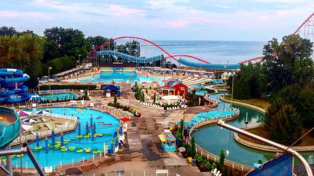 Splish, splash: The Best US Waterparks to Visit Summer 2020