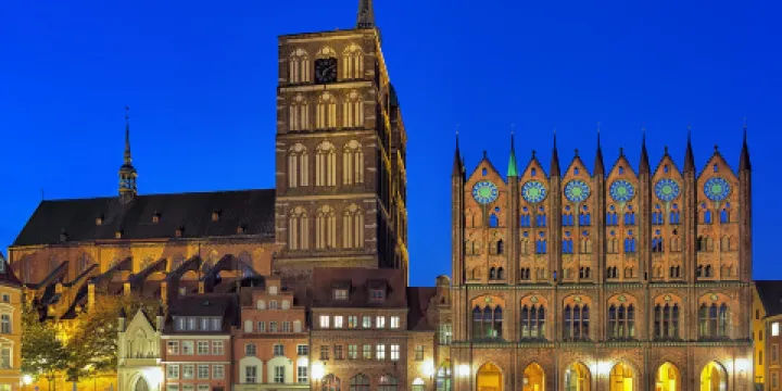 施特拉爾松德市政廳