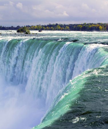 5D4N • Toronto + Kingston + Montreal + Quebec City + Ottawa + Niagara Falls, Canada