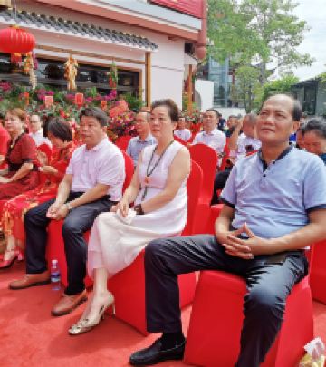 大化游记图文-青秀山那扑面而来的仟味瑶家美食