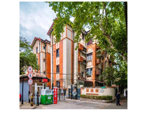 打破传统，塑造魔幻艺术空间——解开魔屋民宿背后的故事