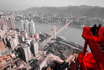 长江索道+磁器口+洪崖洞+解放碑步行街+云端之眼一日【私家团【私家小团丨小众玩法丨纯玩无购丨独立包车丨行程可调丨随停随走丨时间自由丨上门接送】