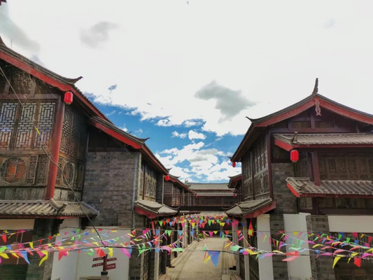 丽江“发呆”，“晒太阳”，“慢生活”的首选地：束河古镇