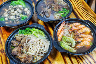 厦门美食情怀，老街巷子里的古早味翔安番鸭面线，是家的味道