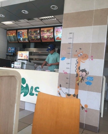 华莱士·全鸡汉堡(唐县店)