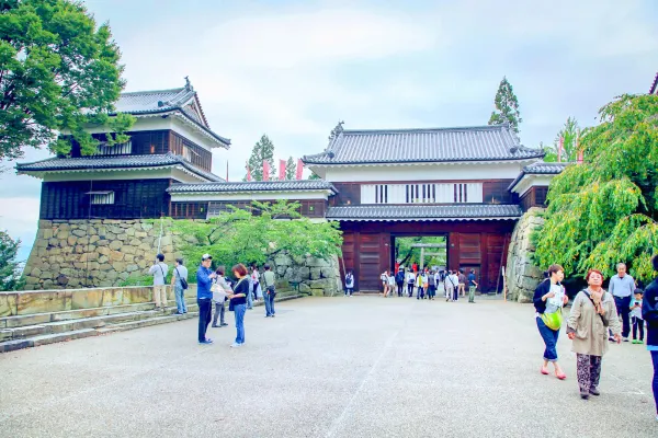 【Ueda Castle Ruins Park參觀攻略2026】門票優惠、開放時間及交通地址一覽 - 永安旅遊