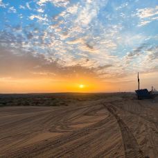 腾格里沙漠-阿拉善左旗