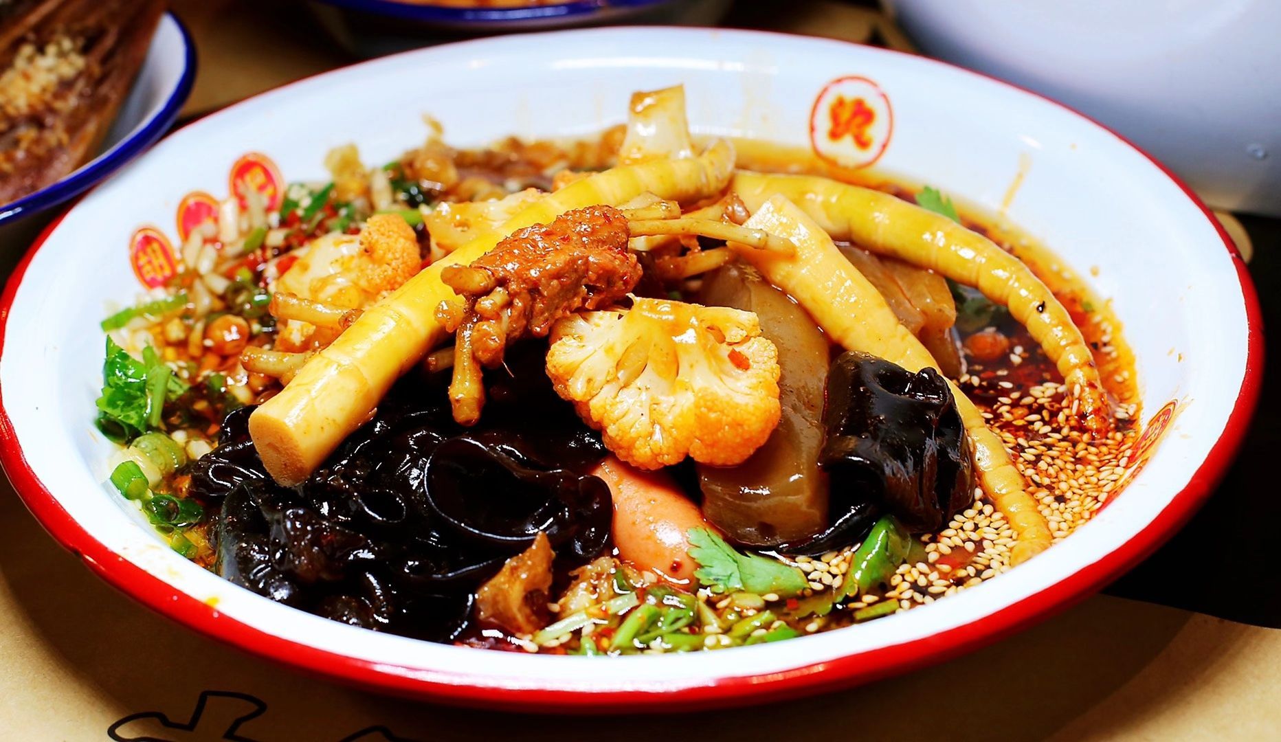 眼镜热串串餐厅图片