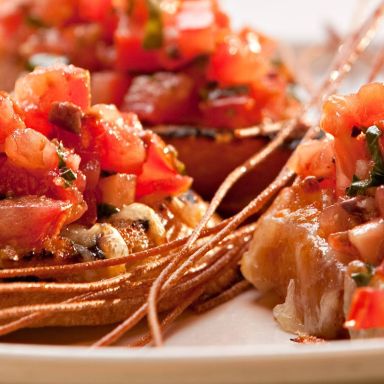 Mama Stortini's Restaurant & Bar