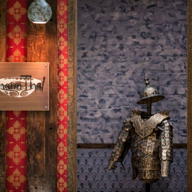 Charm Thai Restaurant & Lounge - Crowne Plaza Muscat OCEC