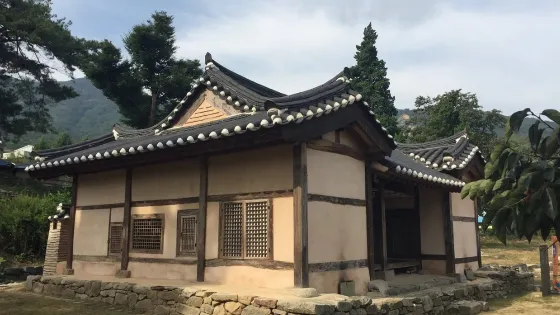 牙山孟氏杏壇