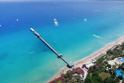 亚龙湾海底世界