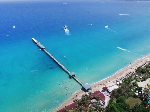 亚龙湾海底世界