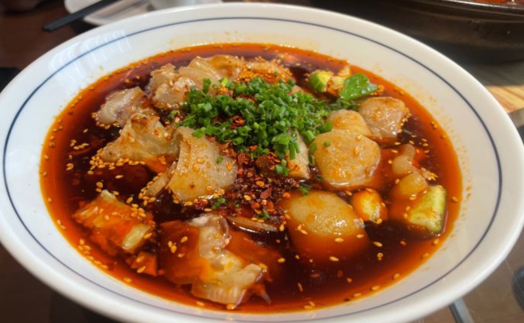 伟哥土菜馆(市府路店)