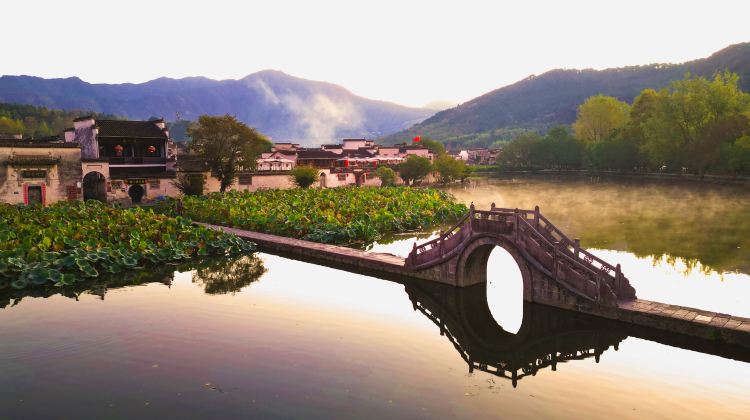 4-Day Huangshan Scenic Area + Hongcun Village