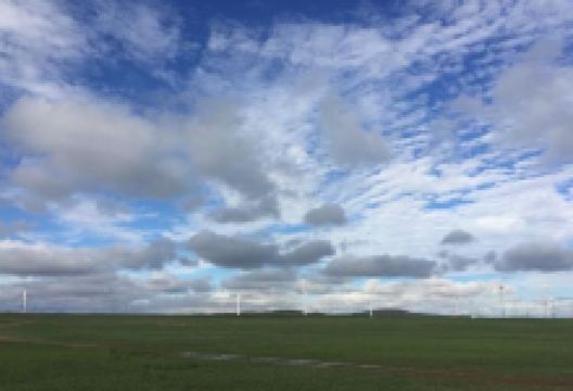 白云鄂博草原景点图片