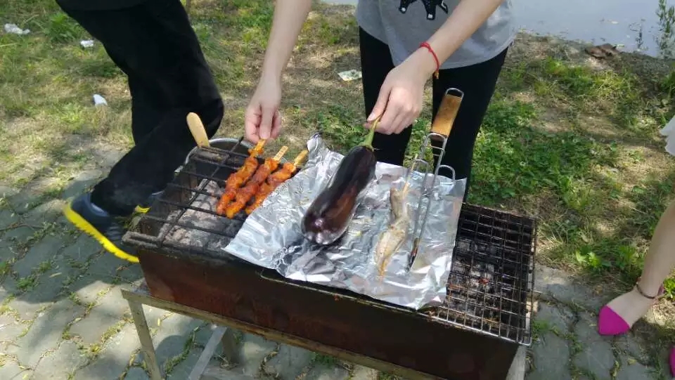 Deli Barqen Chinese Takeaway & Fish Bar餐厅图片