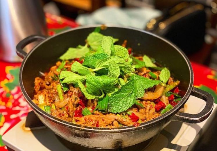 Maolago Sour Shrimp Beef Hot Pot (Jiaxiu Tower Branch)