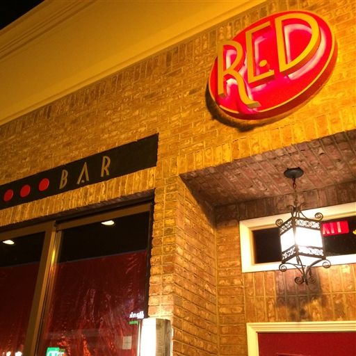 Red Restaurant and Bar餐厅图片