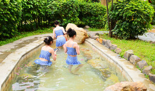 探秘远古森林,泡火山温泉,观奇幻光影,2天1夜打卡清远森波拉