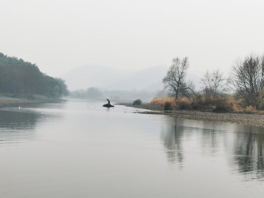 丽水古堰画乡,山水朦胧醉瓯江,烟雨满屏锁画乡