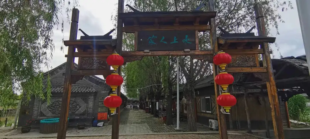 水上人家美食图片