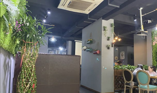 花溪火锅(市政路店)