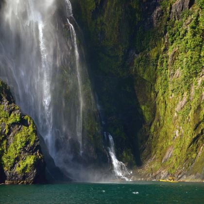 新西兰皇后镇7日6晚跟团游