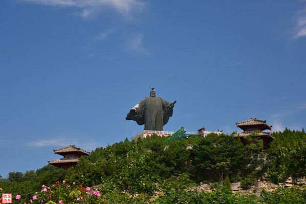 芒砀山上 刘邦刮起了大汉雄风