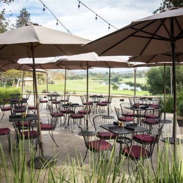 O'Neill's Bar & Grill餐厅图片