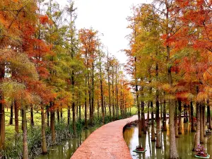 Pujiang Jiaoye Gongyuan Qiji Garden