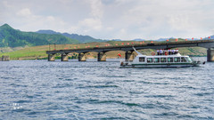 丹东游记图片] 丹东鸭绿江上的河口断桥，1951年被美军炸断，如今两岸风光绮丽