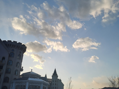 野三坡荣逸四季童话酒店主图