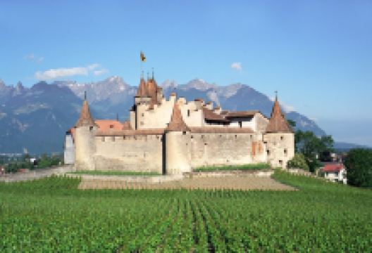 莫尔日城堡景点图片