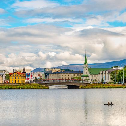 冰岛+挪威+瑞典+丹麦+芬兰15日13晚跟团游