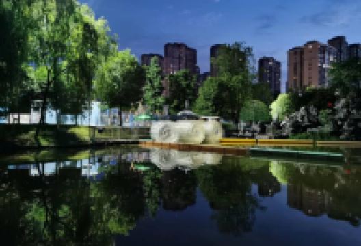 丁玲公园景点图片