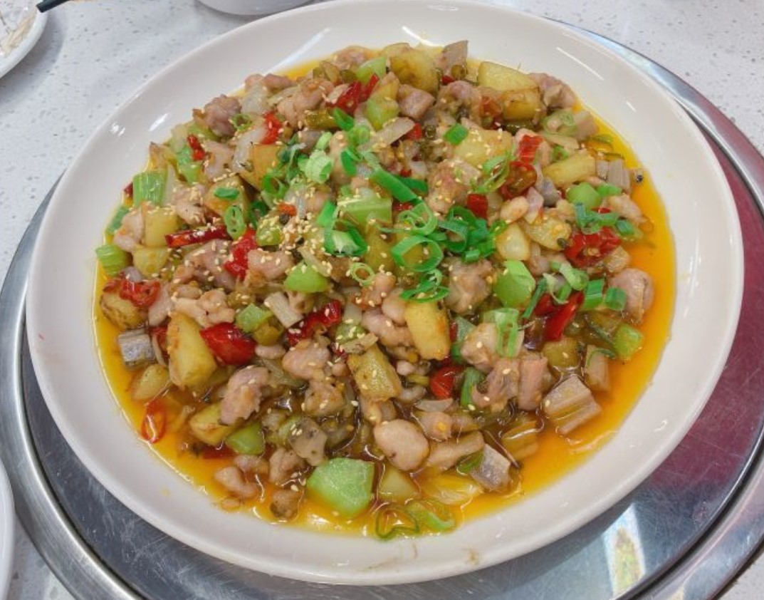 蒋记干锅香(新区总店)