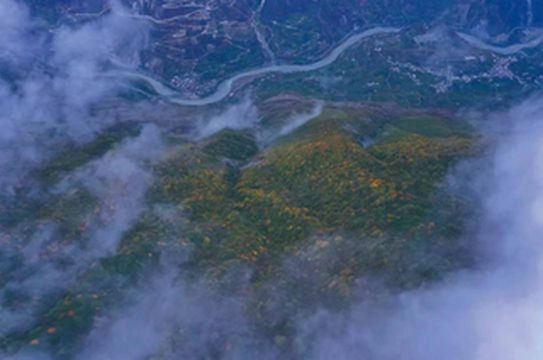 探寻汶川记忆 沿脉岷江觅风光