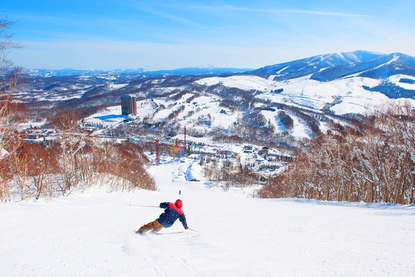 去日本北海道滑雪的人,都在这些大型滑雪度假村立了Flag!